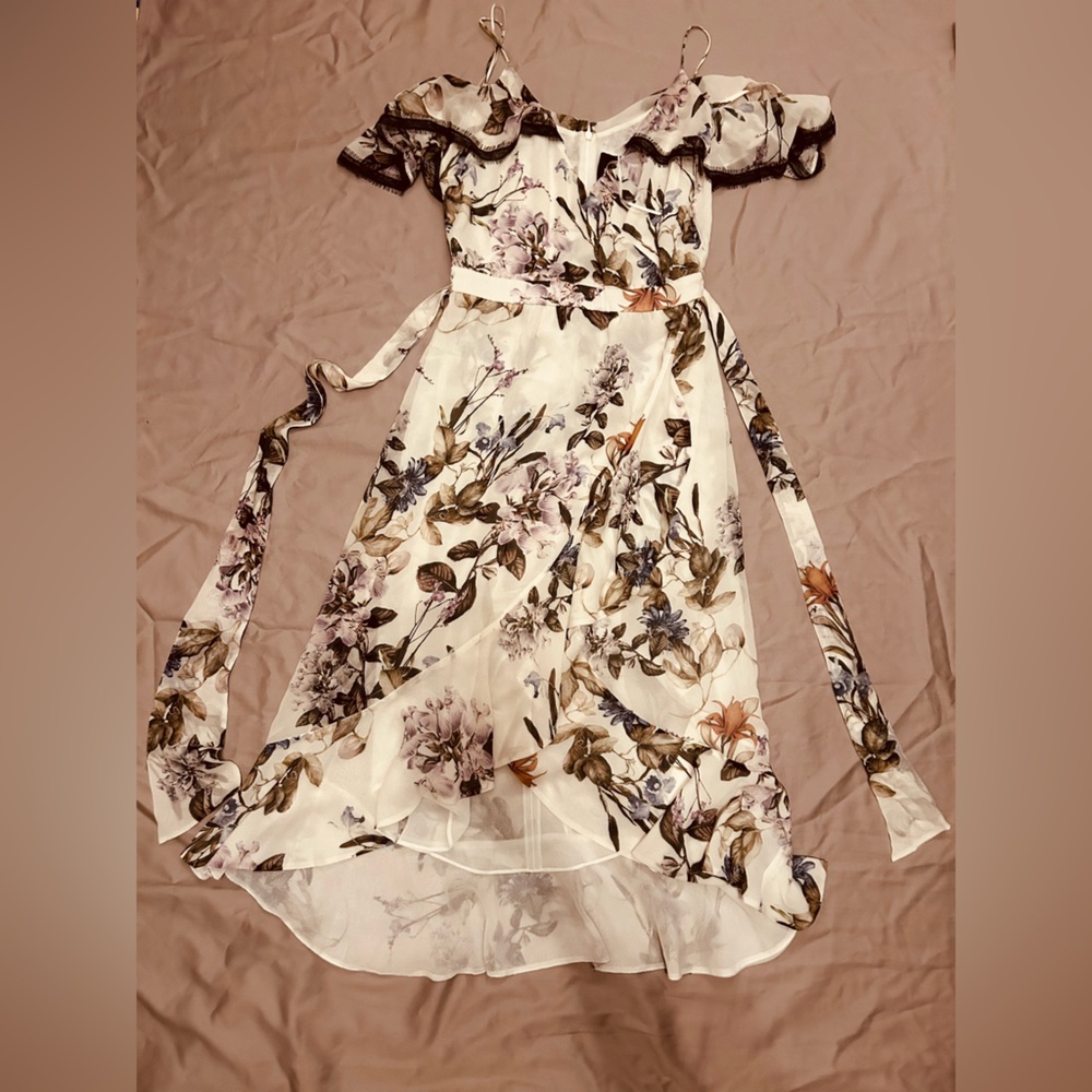 Nicholas cold shoulder ruffled floral midi silk dress Size 4